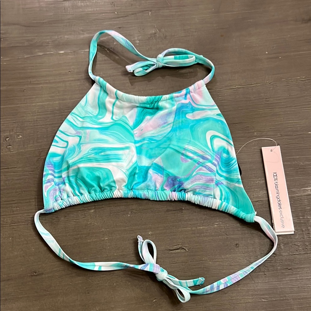 Aqua Swim Bikini Top New with tags Bloomingdale’s Exclusive